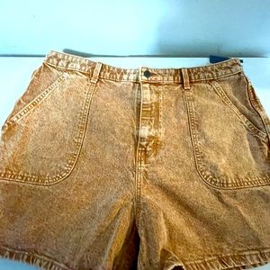 *NEW LISTING* Orange 🍊 shorts
